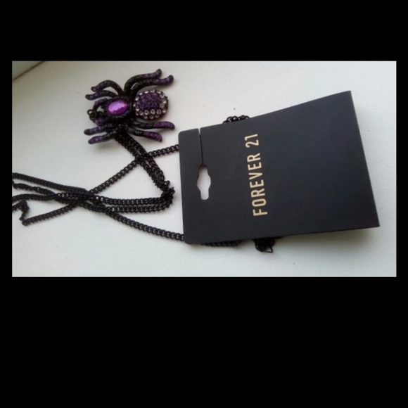 NWT Forever 21 Spider Pendant - Picture 4 of 5